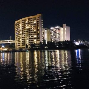 Meet your Posher, Val